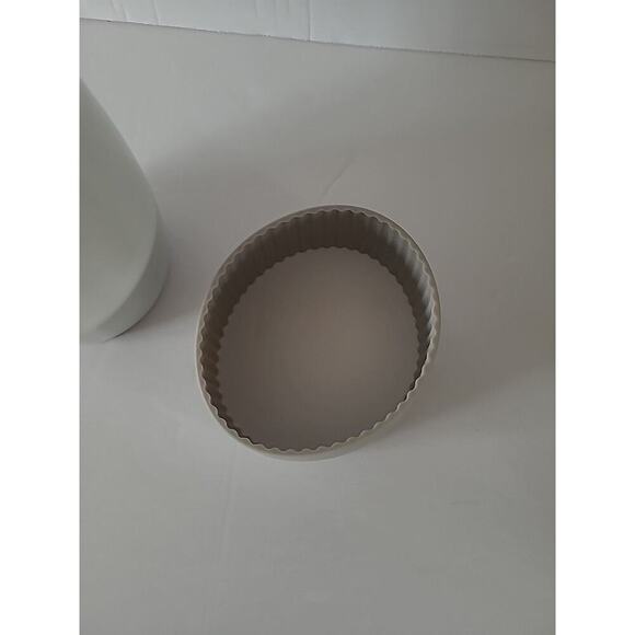 Pampered Chef Breakfast Egg Cooker Muffin Maker Ceramic Microwave 2634 - Picture 4 of 7